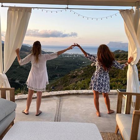 Ellas Residence Fantastic Pool Heated Kissamos Bagian luar foto