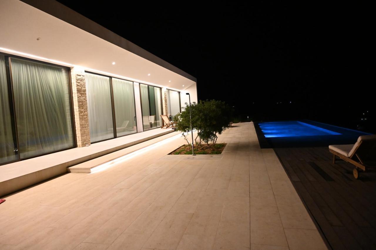 Ellas Residence Fantastic Pool Heated Kissamos Bagian luar foto