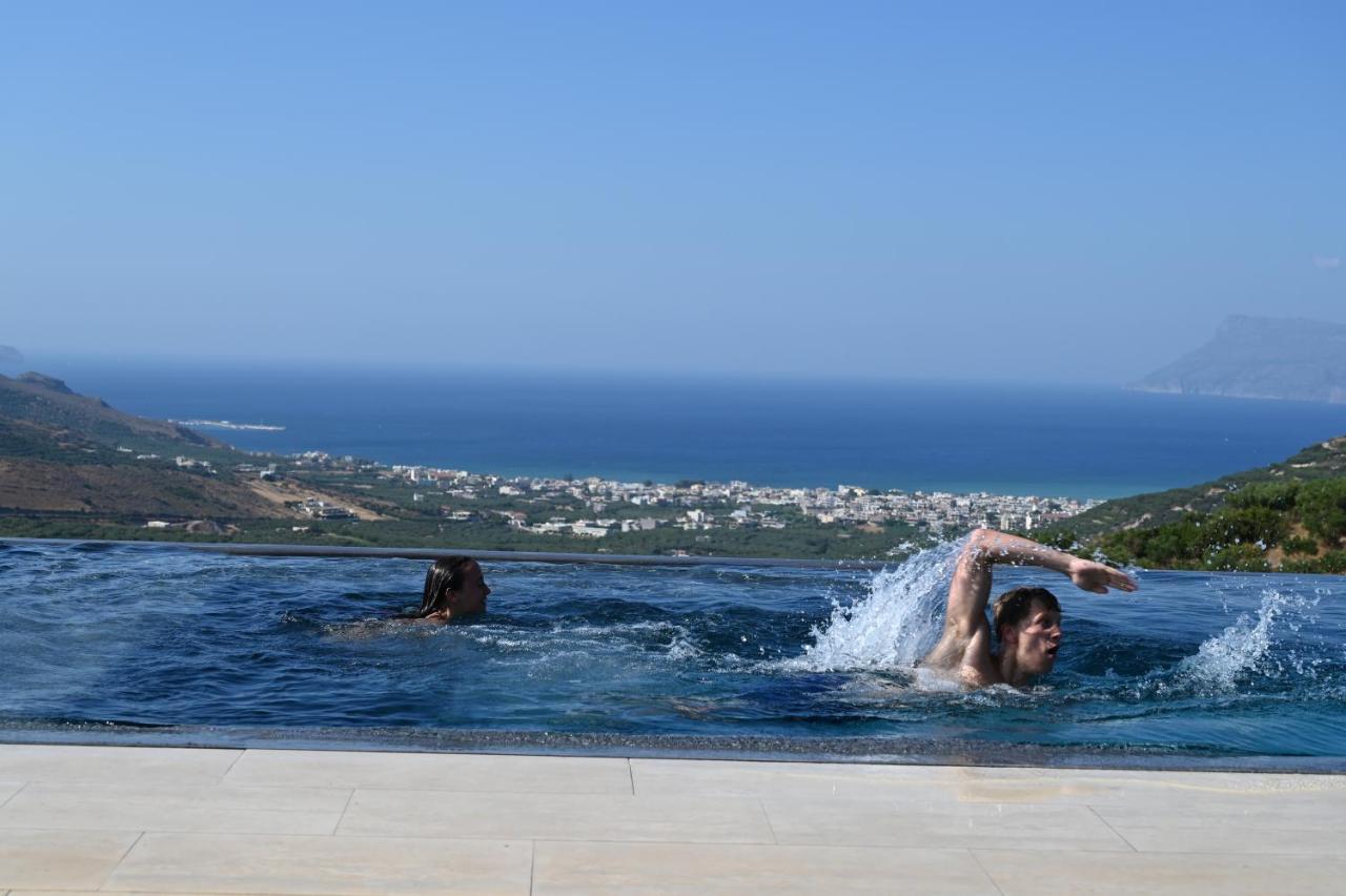 Ellas Residence Fantastic Pool Heated Kissamos Bagian luar foto