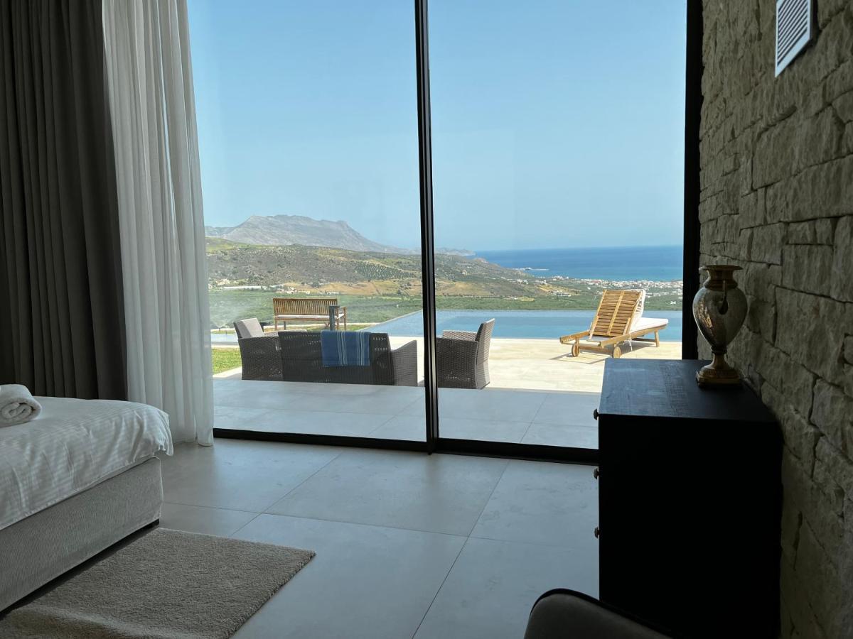 Ellas Residence Fantastic Pool Heated Kissamos Bagian luar foto