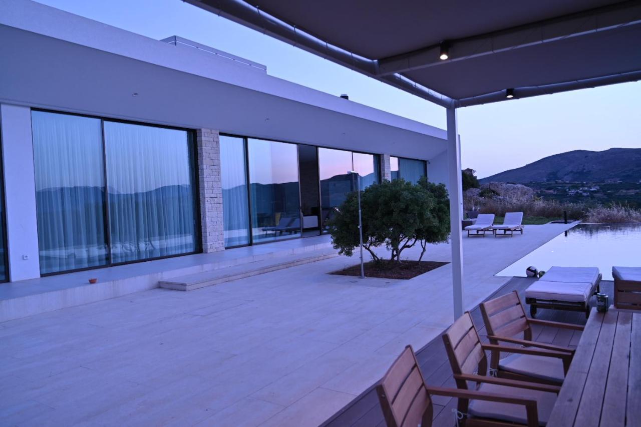 Ellas Residence Fantastic Pool Heated Kissamos Bagian luar foto
