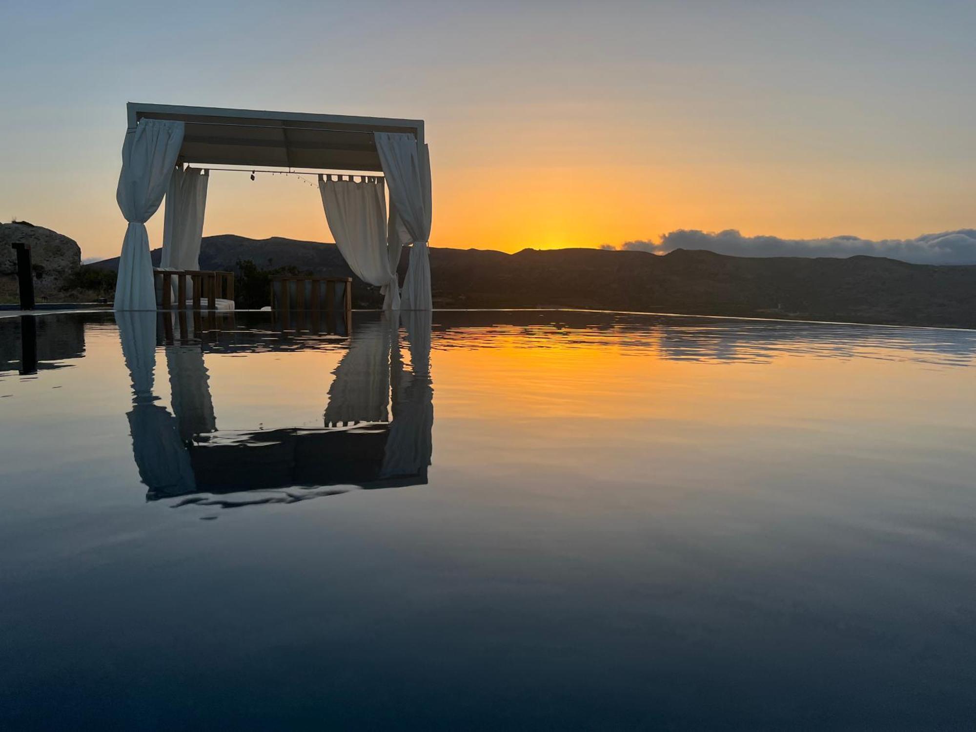 Ellas Residence Fantastic Pool Heated Kissamos Bagian luar foto