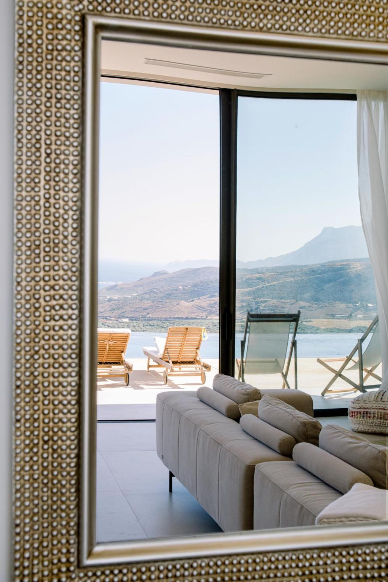 Ellas Residence Fantastic Pool Heated Kissamos Bagian luar foto
